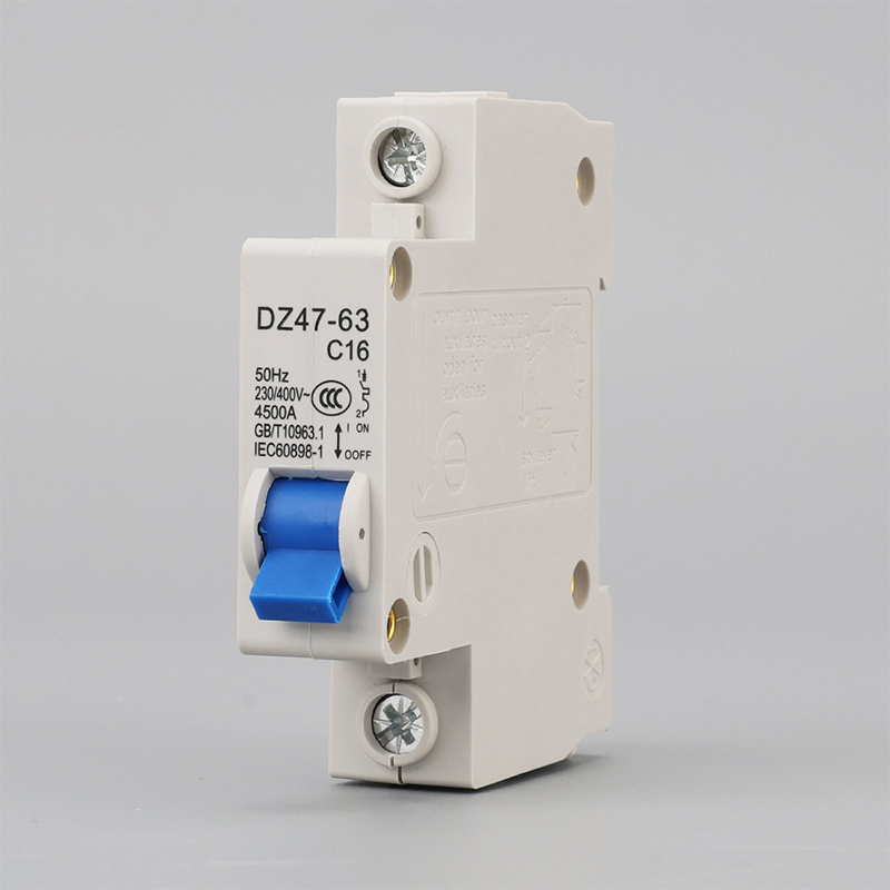 DZ47 63A Однополюсный (1P) (2)